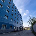 Western Palace Hotel