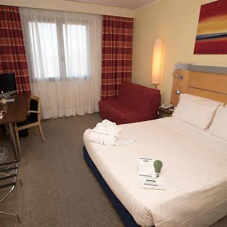 Western Palace Hotel 4*