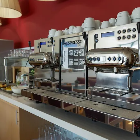 Otel Western Palace Ferrara