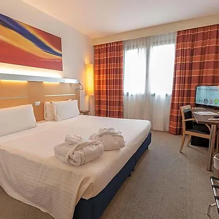 Hotel Western Palace 4*