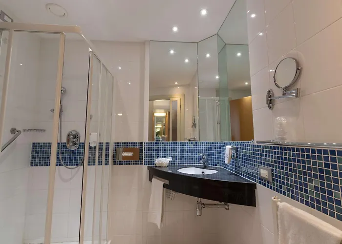 Western Palace Hotel 4*