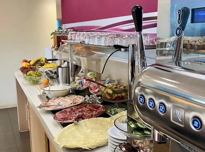 贝斯特韦斯特宫殿客栈酒店 4*