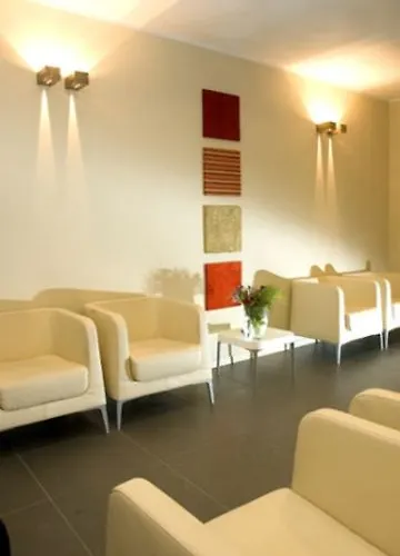 Western Palace Otel Ferrara