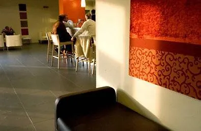 Western Palace מלון