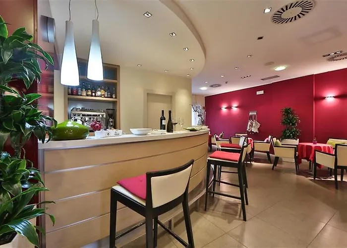 贝斯特韦斯特宫殿客栈酒店 酒店 4*