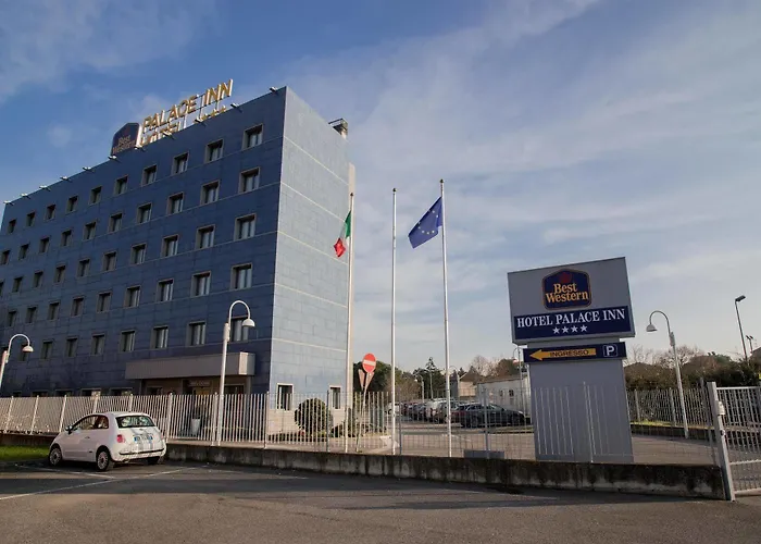 贝斯特韦斯特宫殿客栈酒店