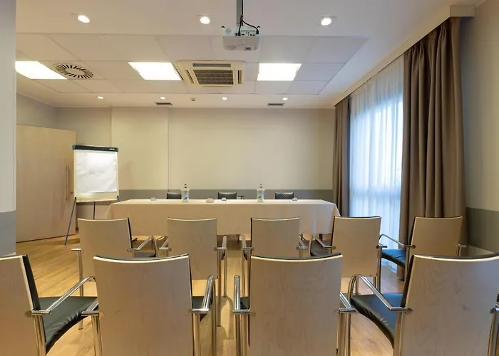 贝斯特韦斯特宫殿客栈酒店 酒店