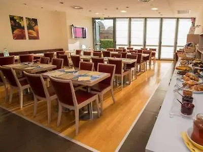 מלון Western Palace 4*